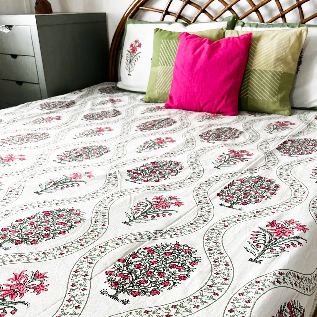 Amara Jaal-Bagh All Over Printed King Sized Bedsheet Set